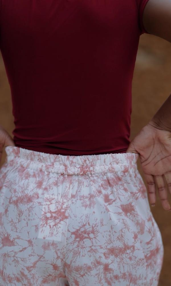 Splash pattern wide leg pant