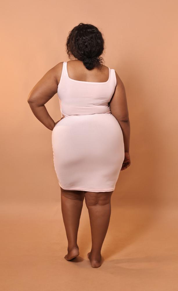 Basic Dress Low Neck